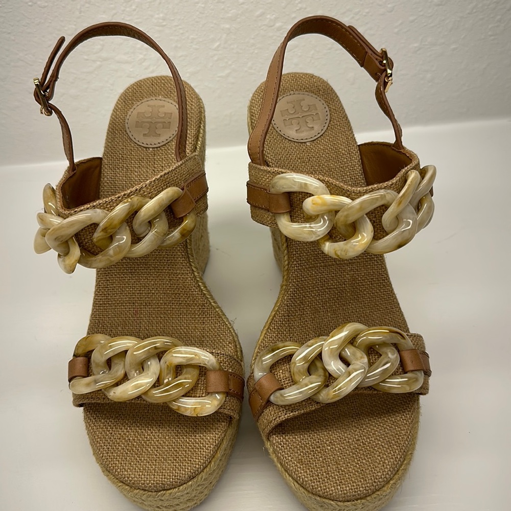 Tory Burch Wedge; Size 9
